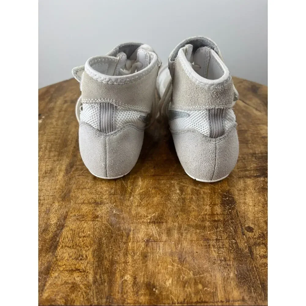 Nike Speedsweep VII GS Wrestling Shoes White Silver Youth Size 5Y